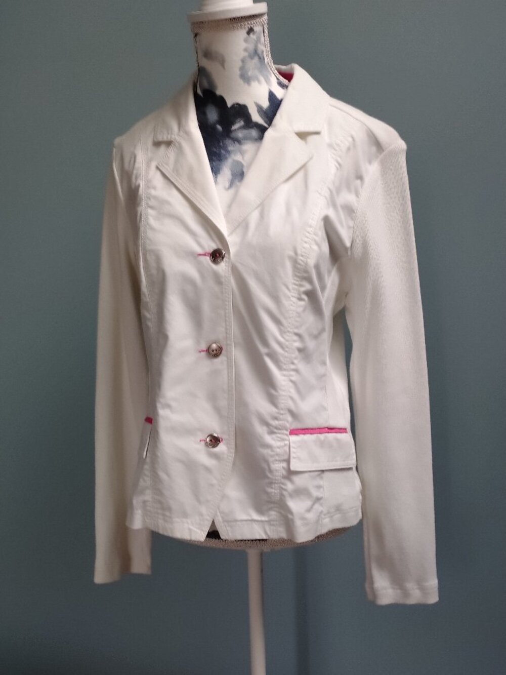 Spanner White Cotton Summer unlined Blazer with Pink Trim, Size 2